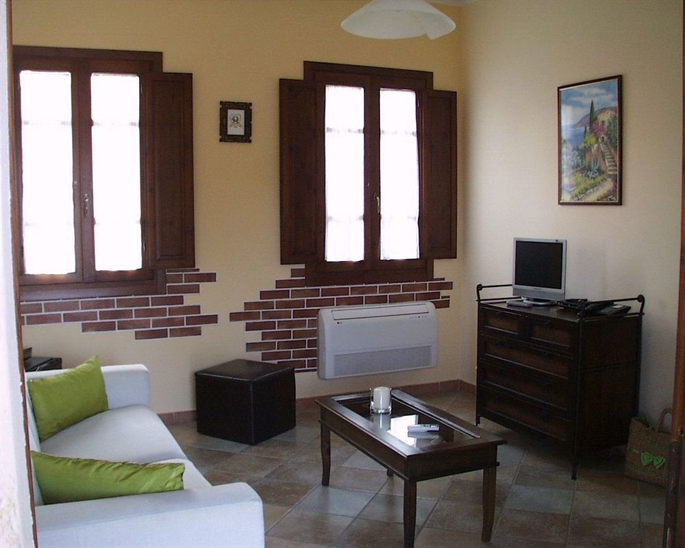 Hotel La Corte Rosada Villasimius Extérieur photo
