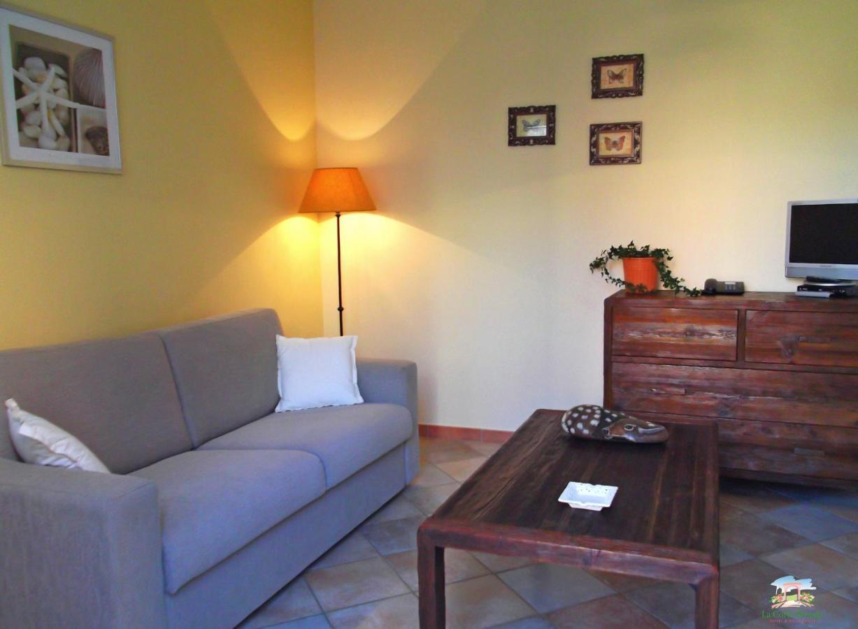 Hotel La Corte Rosada Villasimius Extérieur photo