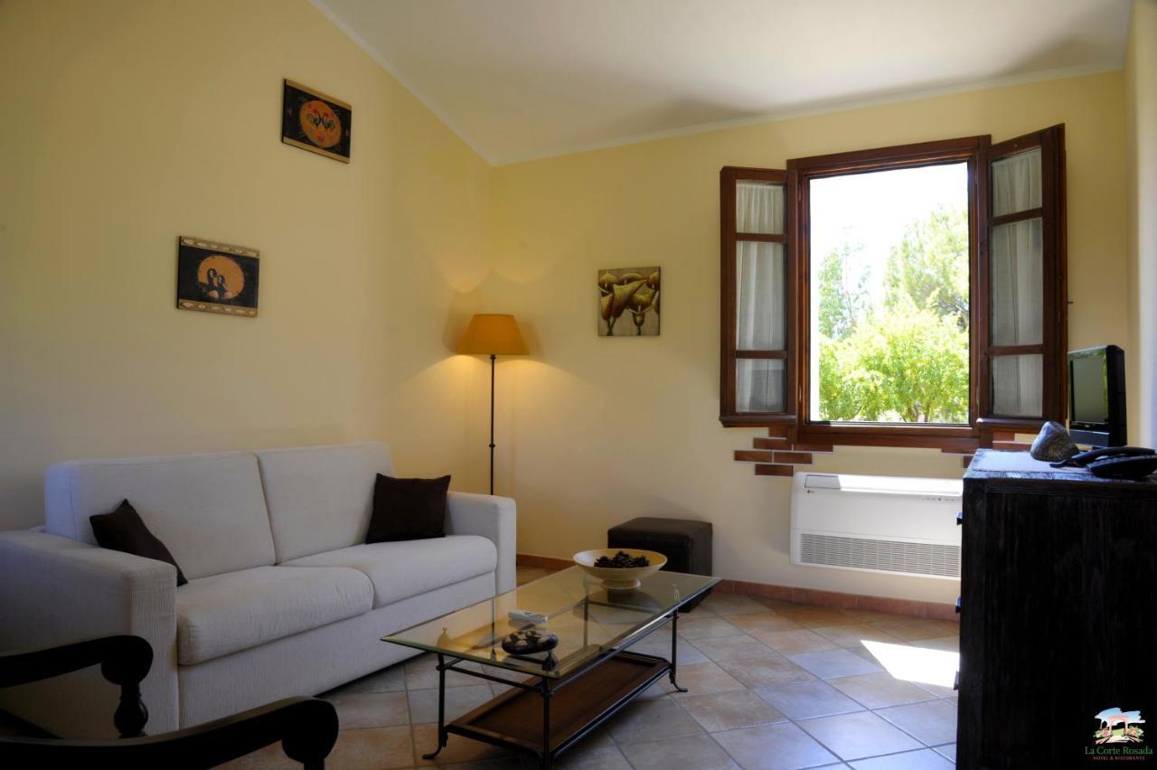 Hotel La Corte Rosada Villasimius Extérieur photo